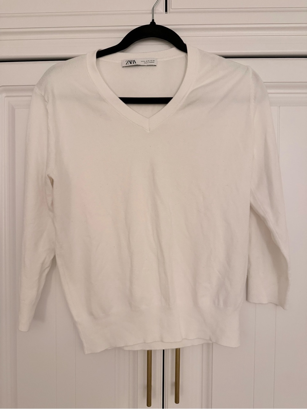 Zara White V-Neck Knit Sweater Top XL 3/4 Sleeve Soft Stretch